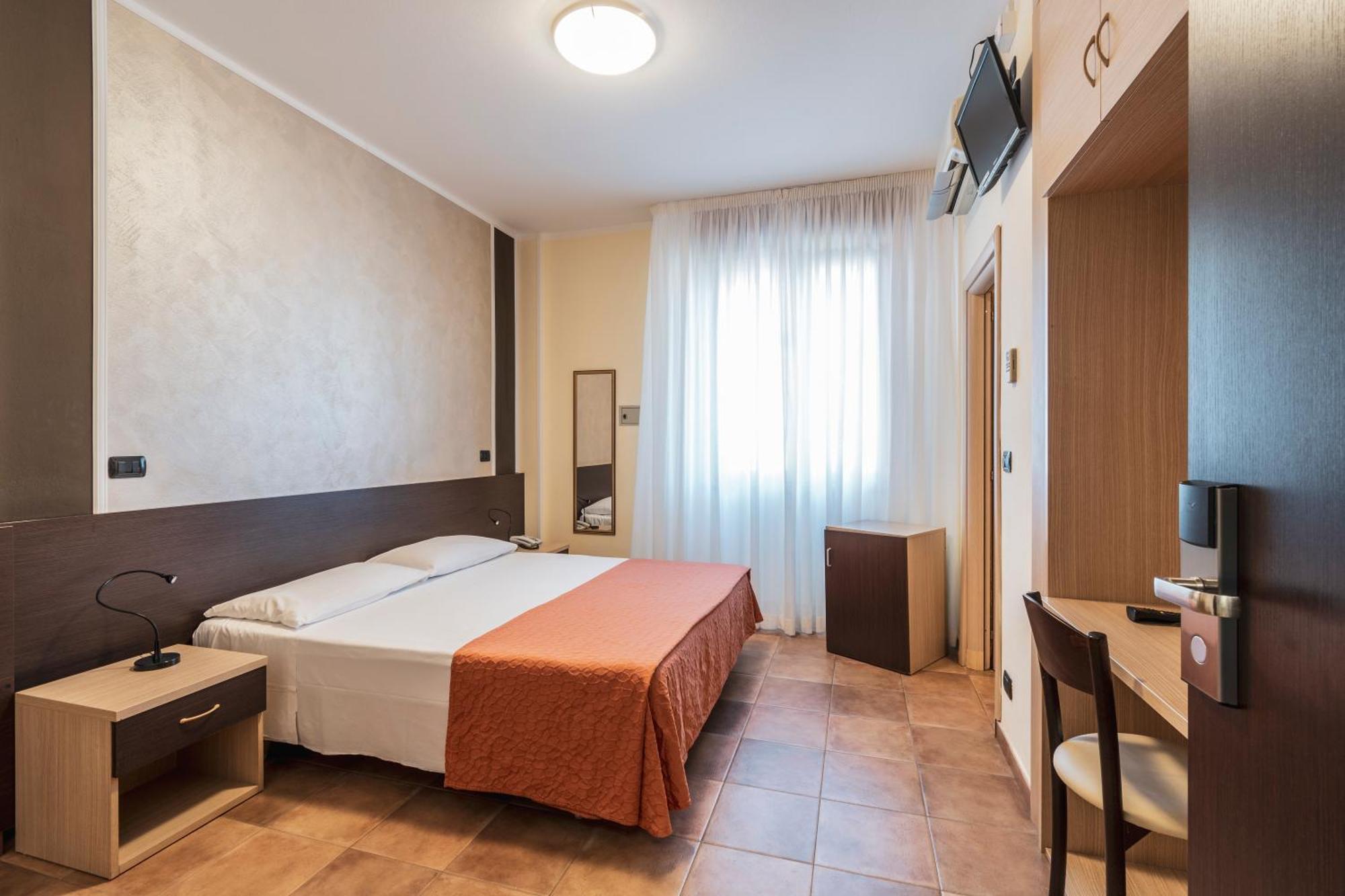 Gabrini 3* Marina di Massa