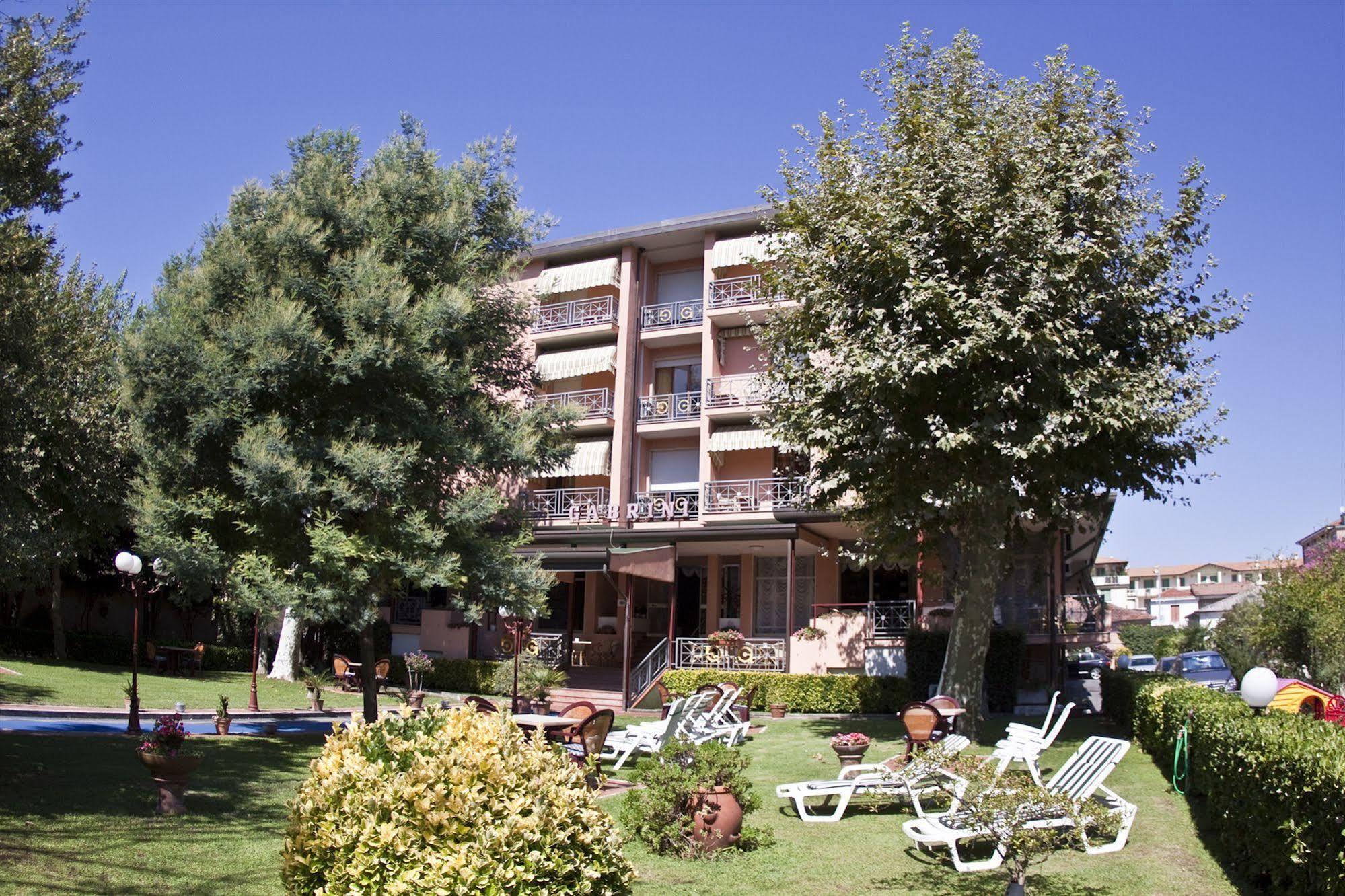Gabrini 3* Marina di Massa