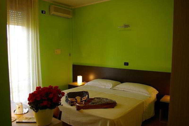 Gabrini 3*
